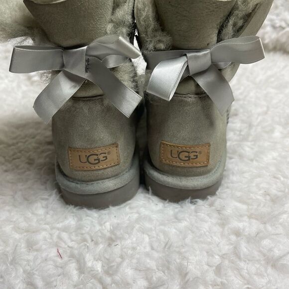 Ugg Baley short boots leather gray suede short boots with sheep skin lin… - Picture 7 of 12